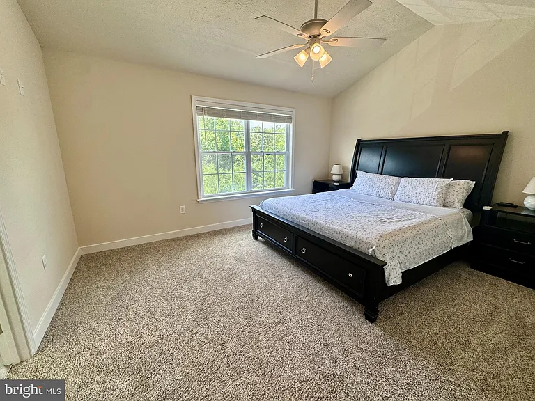 1008 Wicklow Dr — Photo 16