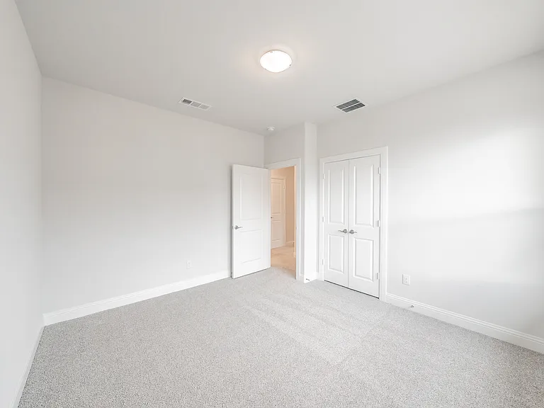 9709 Thorncrown Ln — Photo 27