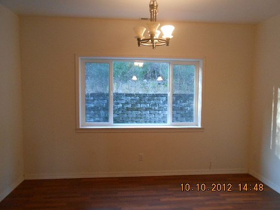 4th image of 3350 Creek View Ct SE