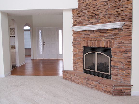 4th image of 53251 Sunset Marble Dr