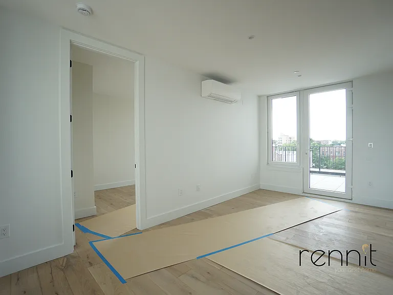 2402 Cortelyou Rd #602 — Photo 4