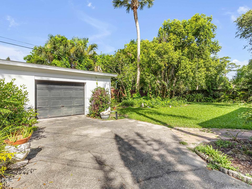 34th image of 688 Alcazar Ave
