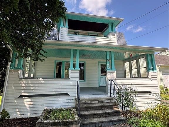 2nd image of 129 Oakwood Ave