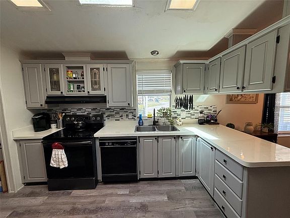 2nd image of 5255 OXFORD COURT