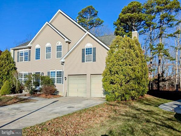 48 Chancellor Park Dr, Mays Landing, NJ 08330