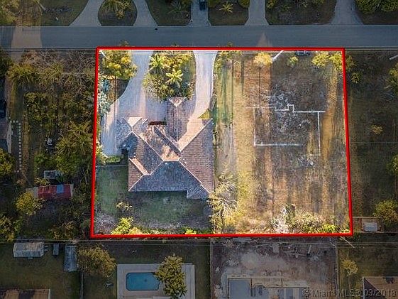 Large side property included