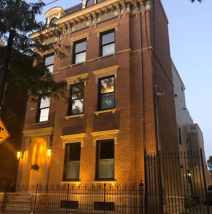 1424 Elm St #1