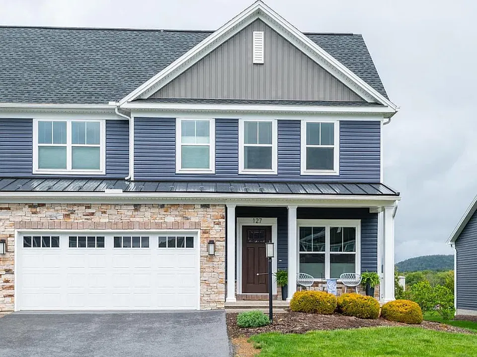 127 Aeropointe Ln