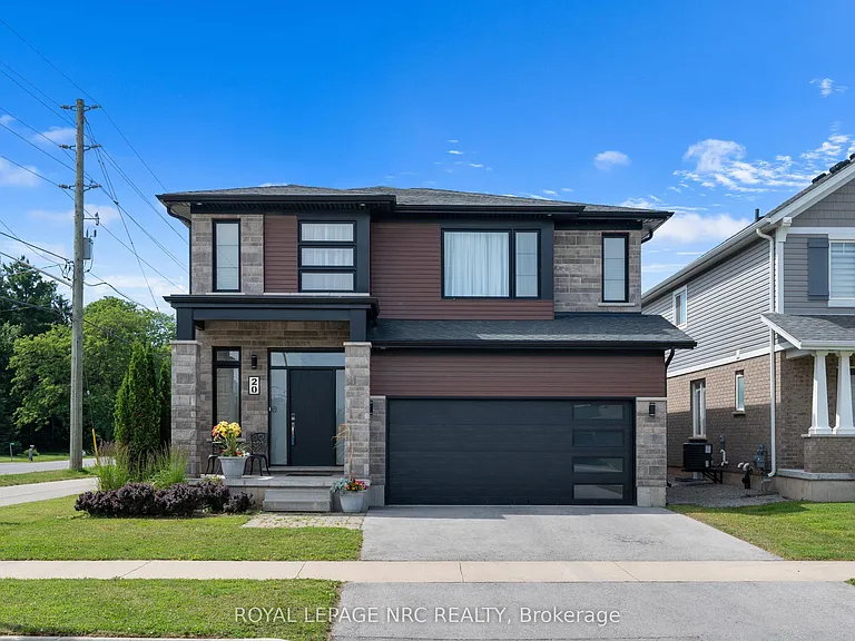 20 Myrtle St — Photo 2