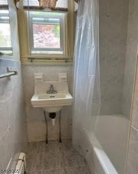 1 bed, 1.0 bath, $1,700 — Photo 4
