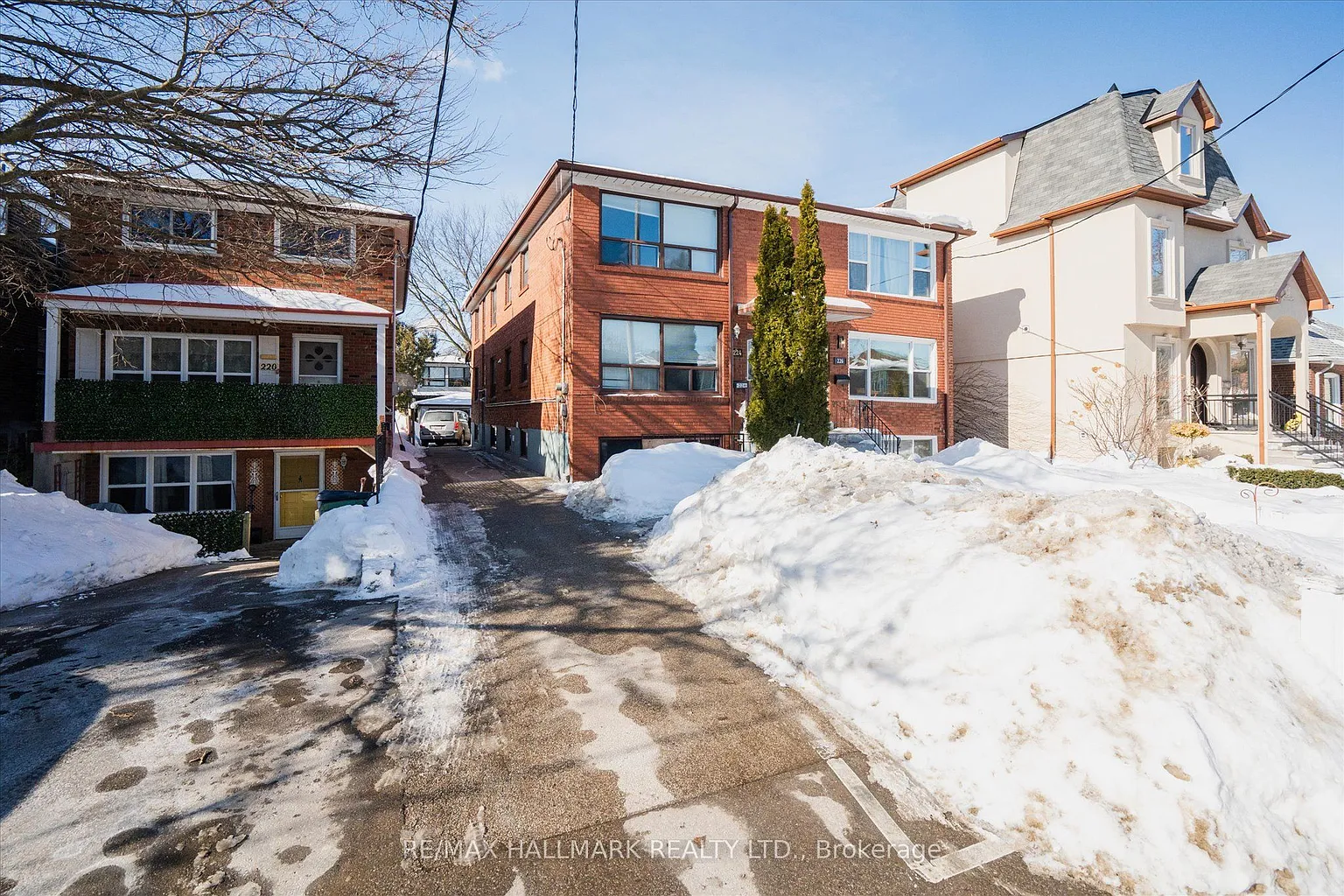 224 Pickering St photo 1