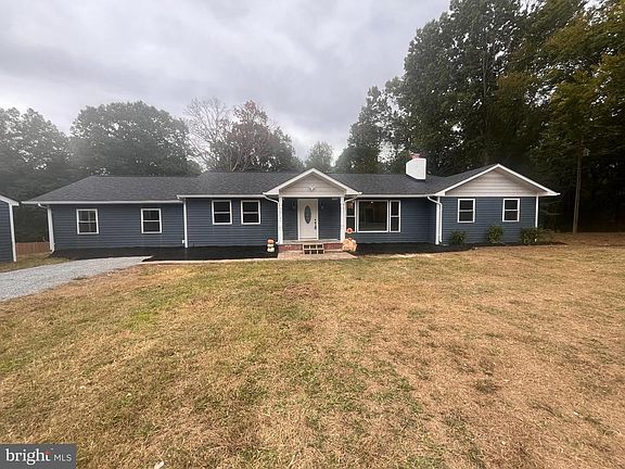 3rd image of 28542 Raccoon Ford Rd