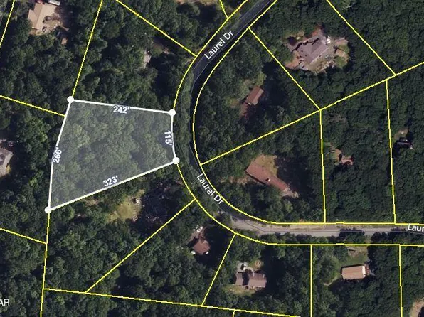 148 Laurel Dr, Milford, PA 18337