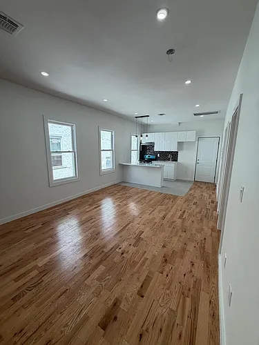 183 Woodside Ave Photo 1