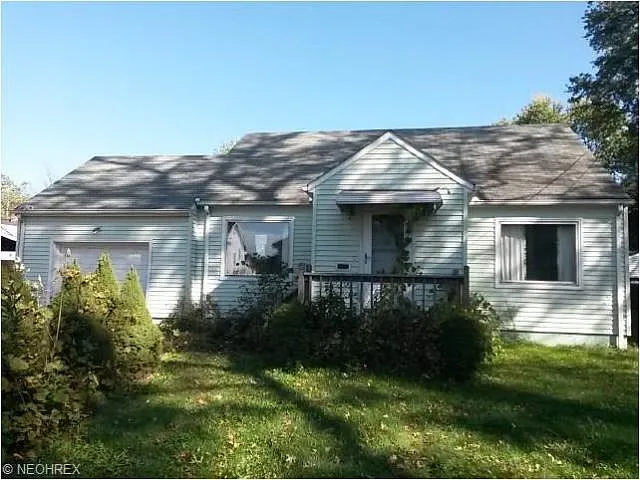 1235 Willard Ave SE photo 1