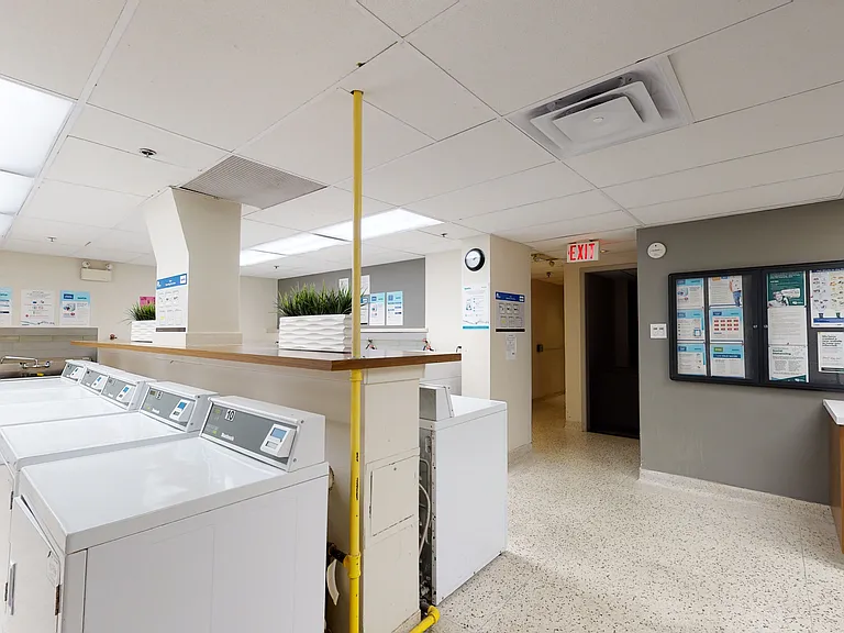 88 Redpath Avenue — Photo 12