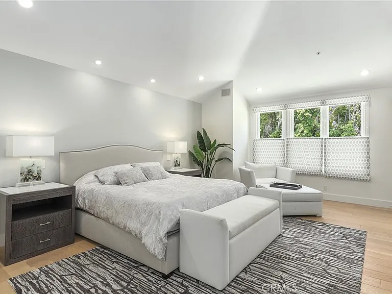 11805 Henley Ln — Photo 9