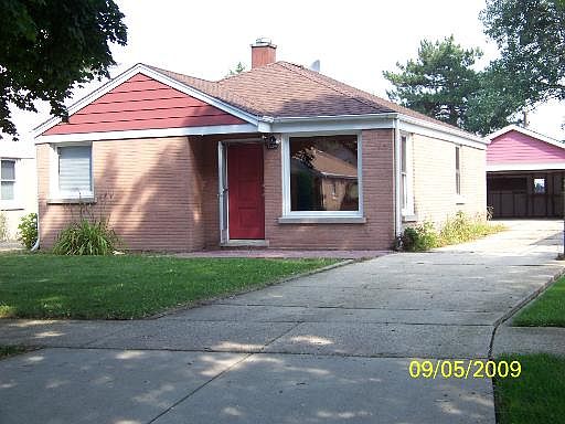 1st image of 9234 Robinson Ave