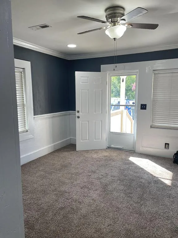 7 Frazier St — Photo 2