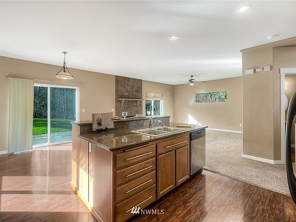 5th image of 20530 98th Avenue Ct E