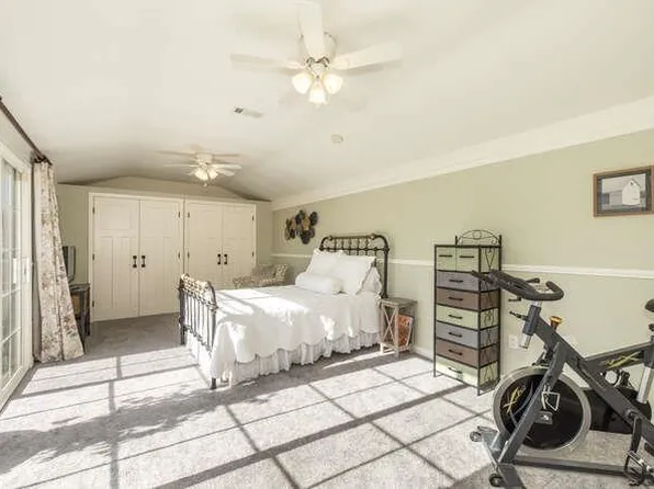 941 Angus Ave W, San Bruno, CA 94066