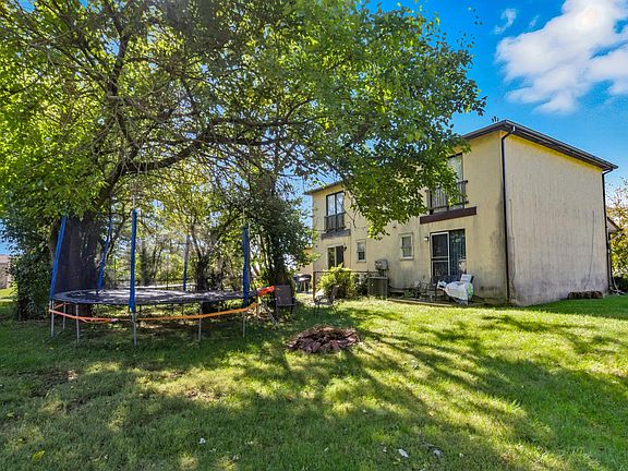 2nd image of 5824 Hunting Hollow Ct #5826