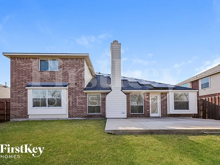 3108 Silver Creek Dr — Photo 15