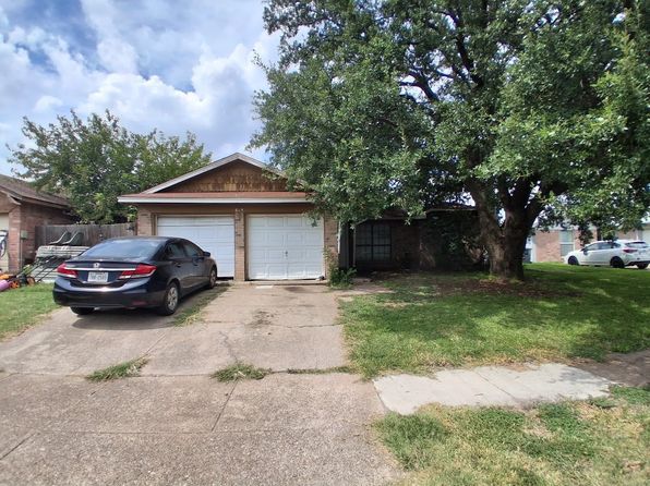 Home for Sale in Arlington TX