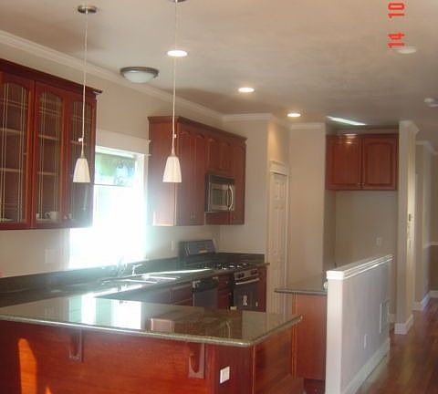 Open Kitchen