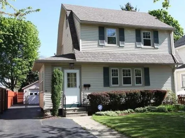 136 Weston Rd, Rochester, NY 14612