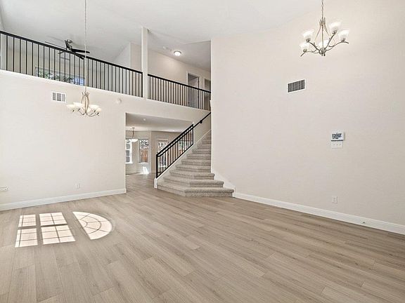 4th image of 11301 Fletcher Hall Ln
