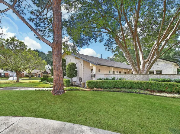 6238 Braesheather Dr, Houston, TX 77096