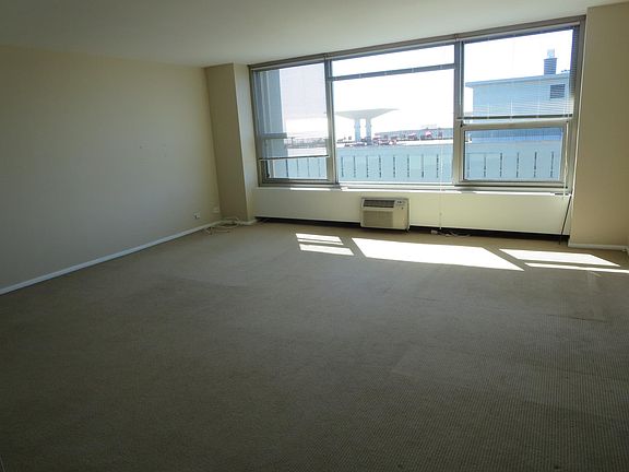 2nd image of 3600 N Lake Shore Dr APT 2809