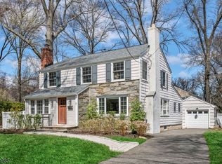 8 Amherst Pl, Montclair, NJ 07043