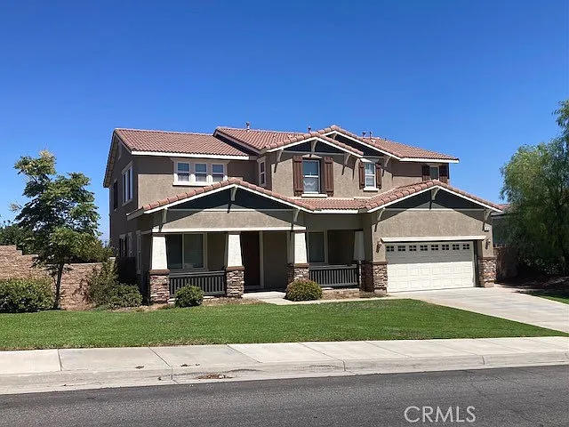 4 bed, 3808 sqft, $4,500 — Photo 1