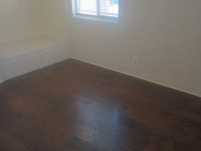 124 E Buena Vista St — Photo 7