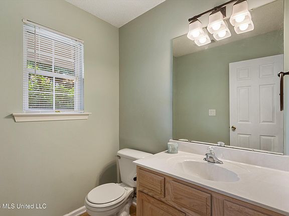 4th image of 7287 Red Maple Dr