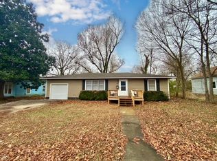 806 S College Ave, Tahlequah, OK 74464