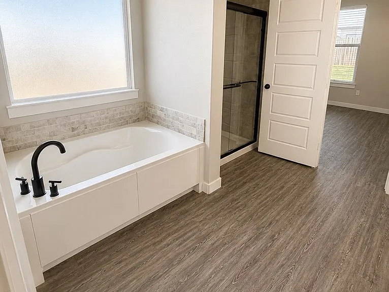 2617 Ivy Ct — Photo 14