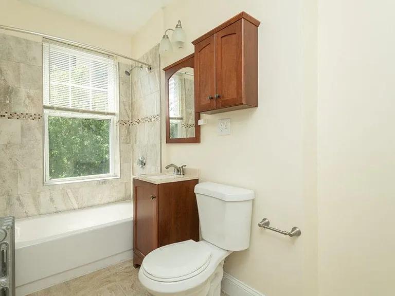 286 & 288 Chestnut Hill Avenue — Photo 15