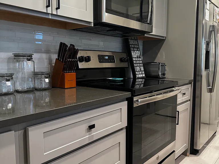 935 W Craig Pl #102 — Photo 14