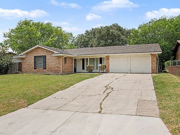 2nd image of 111 Munden