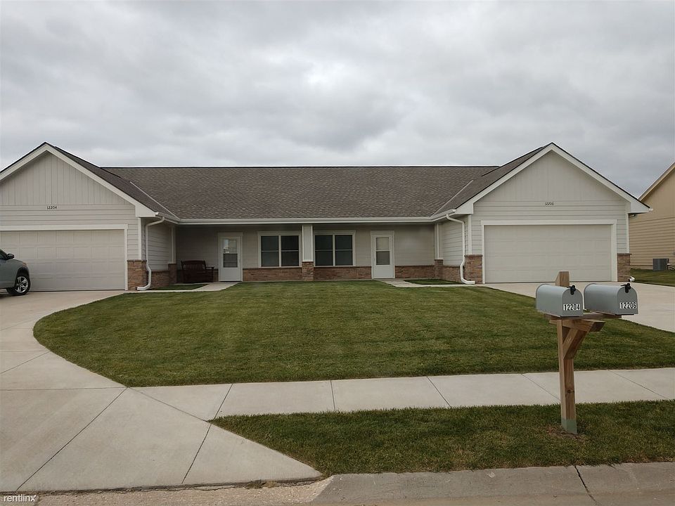 2nd image of 12216 N 149th Cir