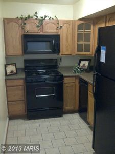 5100 F St SE APT 12, Washington, DC, 20019