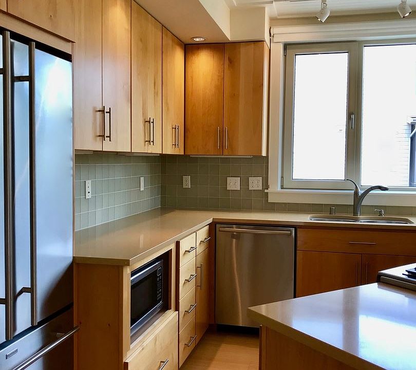 1st image of 123 Bjune Dr SE