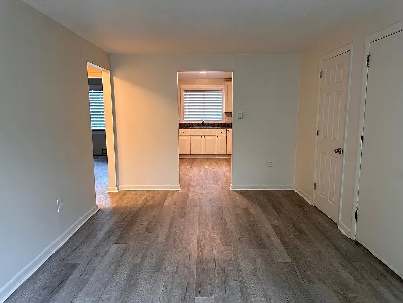 2 bed, $1,795 — Photo 2