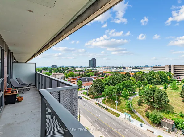 160 Flemington Rd Unit 1005, Toronto, ON M6A 2N9