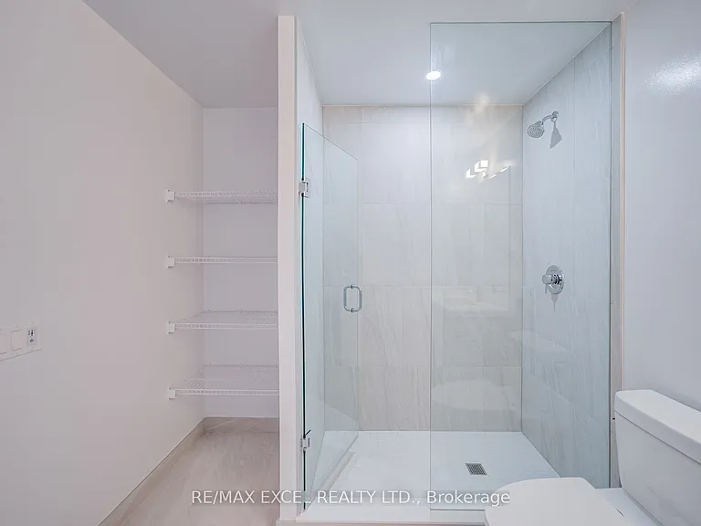 5858 Yonge St #1011 — Photo 25