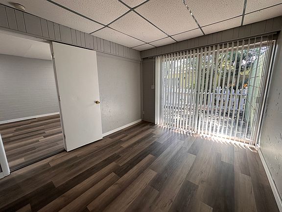 5th image of 113 NE Madison Cir N APT 6