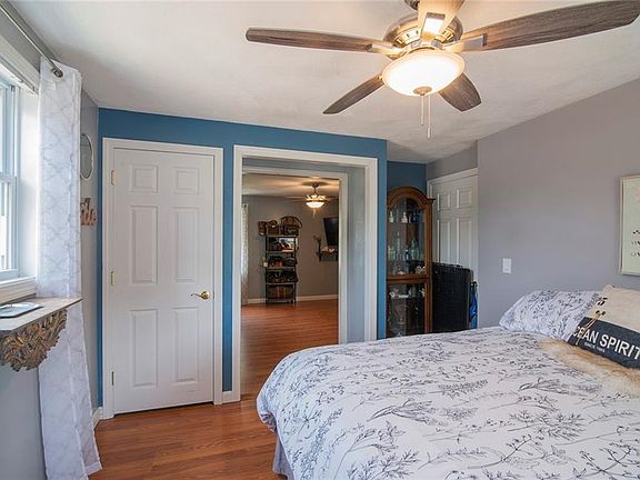 5th image of 350 Narrow Ln
